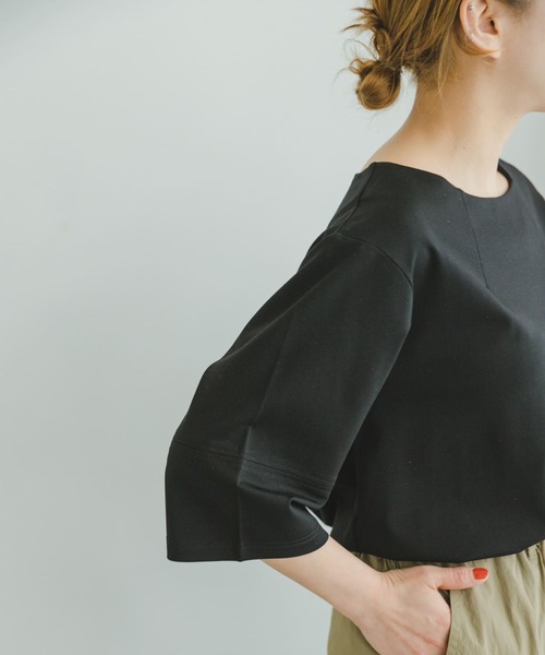 ITEMS URBANRESEARCH（アイテムズ アーバンリサーチ）の「ストレッチハンソデTシャツ（Tシャツ/カットソー・レディース・オフホワイト/ブラック/ブルー/モカ/ブラウン系その他・FREE）」の18枚目の写真