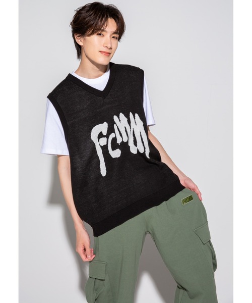 FCMM(エフシーエムエム)の「【日本限定アイテム】LOGO KNIT VEST/ロゴニットベスト(ベスト・メンズ・グリーン/ブラック/ネイビー・MEDIUM/LARGE)」の4枚目の写真