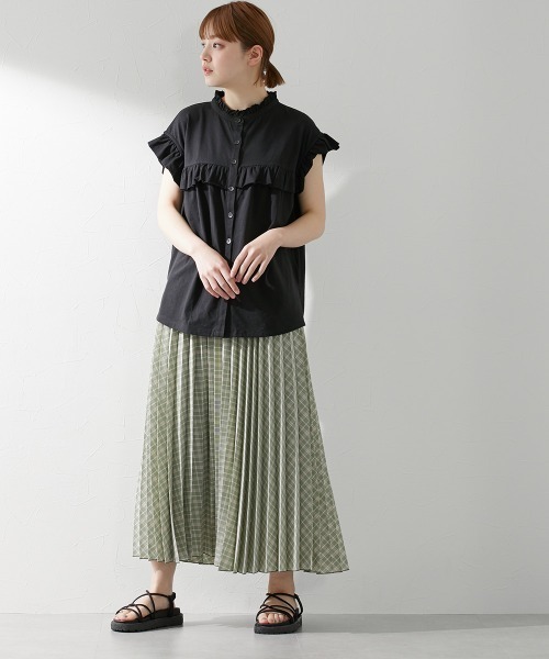 Le temps riche（ルタンリッシュ）の「前後２ＷＡＹフリルブラウス風トップス ＜Le temps riche＞（Tシャツ/カットソー・レディース・ホワイト/ブラック/カーキ/ピンク・M～Ｌ）」の12枚目の写真