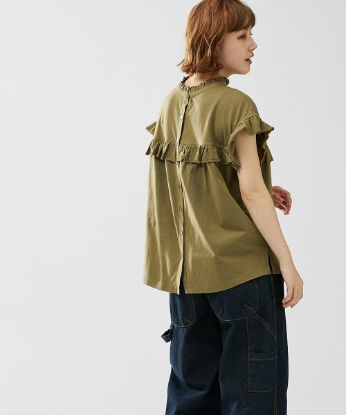 Le temps riche（ルタンリッシュ）の「前後２ＷＡＹフリルブラウス風トップス ＜Le temps riche＞（Tシャツ/カットソー・レディース・ホワイト/ブラック/カーキ/ピンク・M～Ｌ）」の13枚目の写真