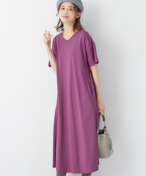 Viola e Viola(ヴィオラエヴィオラ)の「【UVカット&汗ジミ防止】カットソーロングフレアーワンピース(ワンピース・レディース・ライトグリーン/モカ/アイボリー/パープル/スミクロ・MEDIUM/LARGE/XX-LARGE/X-LARGE)」の5枚目の写真