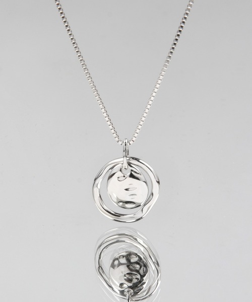 Rocky Monroe（ロッキーモンロー）の「シルバー925 ユニセックス トップ ネックレス（ネックレス・メンズ・その他1/その他6/D/その他34/B/R/その他2/E/その他19/その他3/F/V/O/その他14/その他28/ゴールド系1/その他23/W/その他22/Q/その他15/その他29/ゴールド系3/ゴールド/ゴールド系4/その他33/その他18/N/その他20/T/ゴールド系6/その他26/I/C/その他10/H/その他/その他24/その他16/K/その他4/その他30/その他5/S/L/その他12/その他32/その他11/ゴールド系2/その他31/その他17/G/ゴールド系5/その他35/その他8/A/ゴールド系/その他25/その他21/U/ゴールド系7/P/その他13/J/その他27/その他9/その他7/M・FREE）」の17枚目の写真