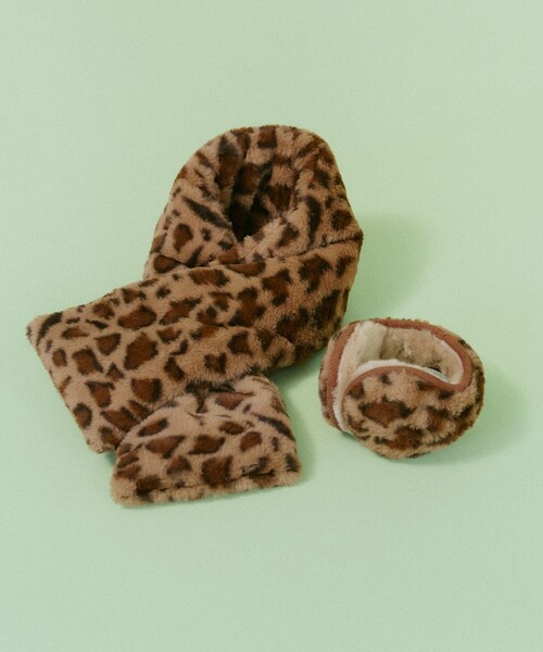 BEAMS BOY（ビームスボーイ）の「INFIELDER DESIGN × BEAMS BOY / 別注 ファー マフラー（マフラー・レディース・ブラック/その他4・ONE SIZE）」の5枚目の写真