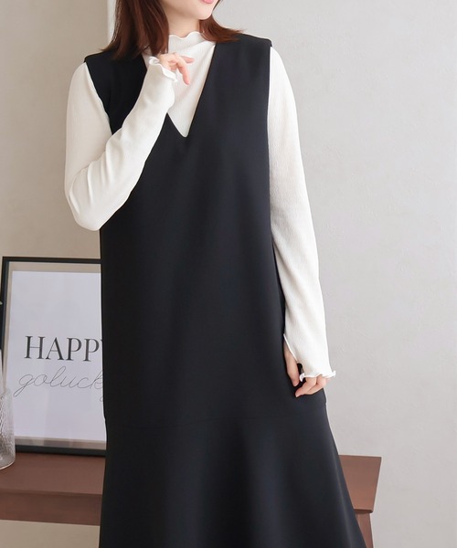 Social GIRL(ソーシャルガール)の「Vネック フレアワンピース ロングワンピース(ワンピース・レディース・ブラック/カーキ/モカ・L/M/S)」の9枚目の写真