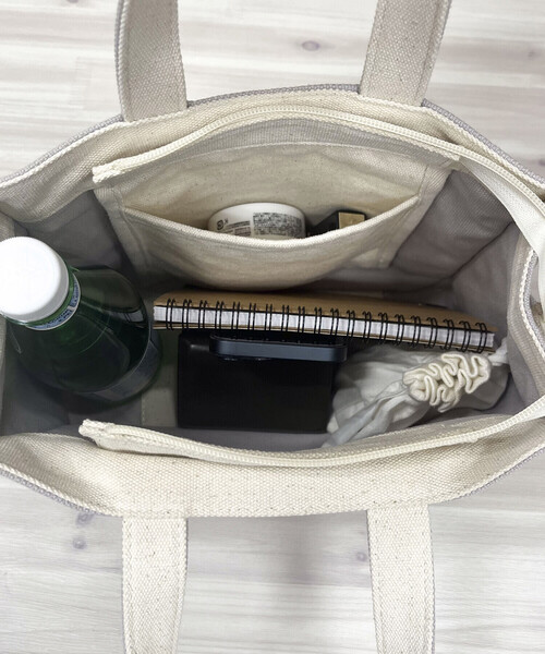 MONO COMME CA(モノコムサ)の「キャンバス ミニトート(トートバッグ・レディース・ブラウン/ブラック/カーキ/グレー・FREE)」の6枚目の写真