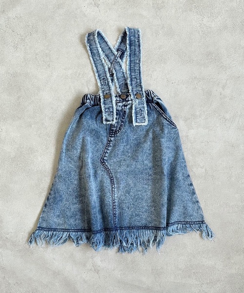 BIG FIELD（ビッグフィールド）の「フリンジサスペンダーデニムスカート（90～150cm）（スカート・キッズ・ネイビー/ライトブルー・90/100/110/120/130/140/150）」の6枚目の写真