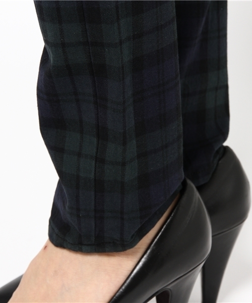 NATURAL BEAUTY BASIC(ナチュラルビューティーベーシック)の「【andGIRL 12月号掲載】【JJ 12月号掲載】チェックスキニーパンツ(その他パンツ・レディース・グリーン系その他/ホワイト系その他/ダークネイビー・LARGE/SMALL/MEDIUM/X-SMALL)」の15枚目の写真