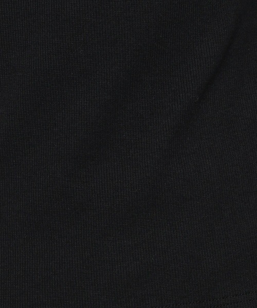 FOREVER 21（フォーエバー トゥエンティーワン）の「バックオープンTシャツ（Tシャツ/カットソー・レディース・ブラック/ブラウン系その他7/ホワイト系その他2・MEDIUM/LARGE/SMALL）」の17枚目の写真