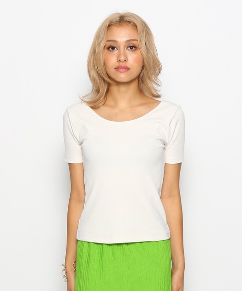 FOREVER 21（フォーエバー トゥエンティーワン）の「バックオープンTシャツ（Tシャツ/カットソー・レディース・ブラック/ブラウン系その他7/ホワイト系その他2・MEDIUM/LARGE/SMALL）」の20枚目の写真