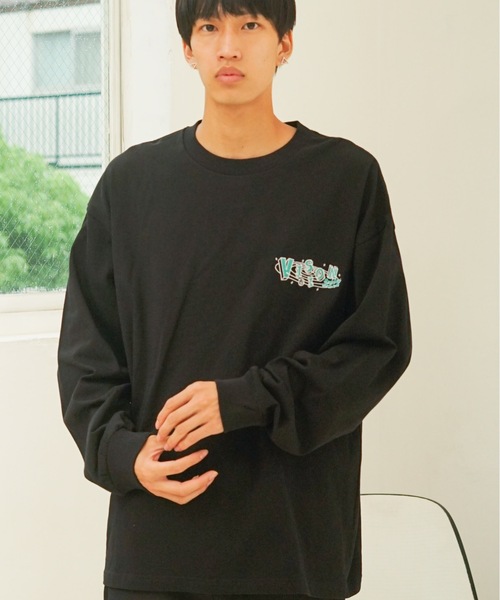 VISION STREET WEAR(ヴィジョンストリートウェア)の「【VISION STREET WEAR/ビジョンストリートウェア】 バックプリント&刺繍 マルチイラスト ロンT 恐竜(Tシャツ/カットソー・メンズ・ブラック/ライトグレー/ホワイト・MEDIUM/X-LARGE/LARGE)」の11枚目の写真