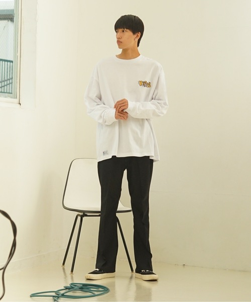 VISION STREET WEAR(ヴィジョンストリートウェア)の「【VISION STREET WEAR/ビジョンストリートウェア】 バックプリント&刺繍 マルチイラスト ロンT 恐竜(Tシャツ/カットソー・メンズ・ブラック/ライトグレー/ホワイト・MEDIUM/X-LARGE/LARGE)」の4枚目の写真