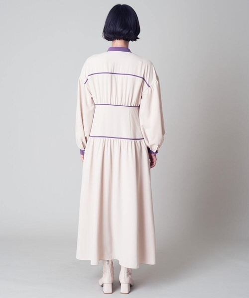 A de a.v.v（アードアー・ヴェ・ヴェ）の「バイカラーパイピングAラインワンピ（ワンピース・レディース・ブラック/ベージュ・36/38）」の11枚目の写真