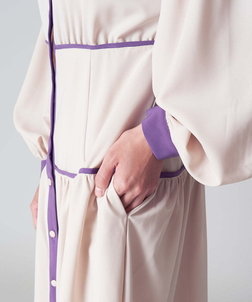 A de a.v.v（アードアー・ヴェ・ヴェ）の「バイカラーパイピングAラインワンピ（ワンピース・レディース・ブラック/ベージュ・36/38）」の14枚目の写真