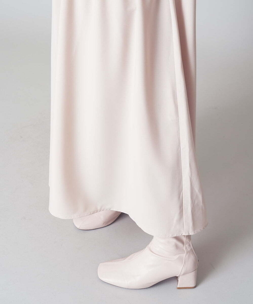 A de a.v.v（アードアー・ヴェ・ヴェ）の「バイカラーパイピングAラインワンピ（ワンピース・レディース・ブラック/ベージュ・36/38）」の15枚目の写真