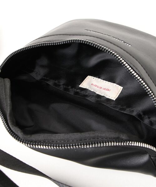 repipi armario（レピピ アルマリオ）の「ポーチツキウエストＢＡＧ（ボディバッグ/ウエストポーチ・キッズ・アイボリー/ブラック/シルバー・FREE）」の22枚目の写真
