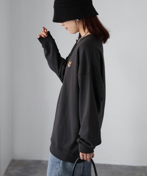 Riberry(リベリー)の「めがねキツネ胸刺繍スウェット(スウェット・レディース・チャコールグレー/オートミール・FREE)」の20枚目の写真