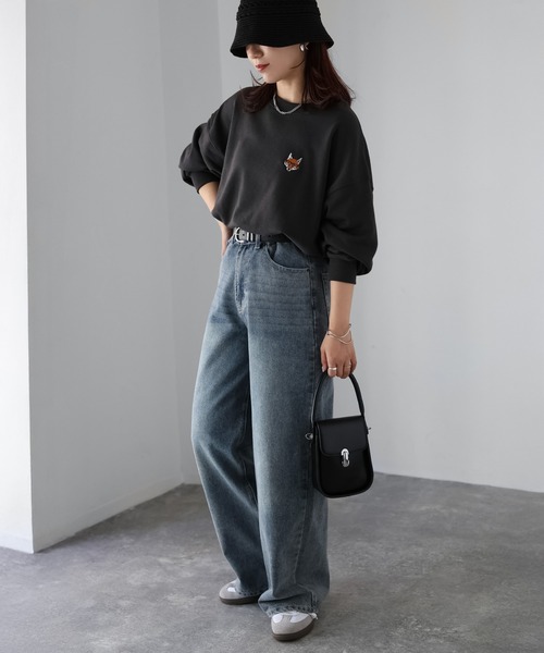 Riberry(リベリー)の「めがねキツネ胸刺繍スウェット(スウェット・レディース・チャコールグレー/オートミール・FREE)」の9枚目の写真