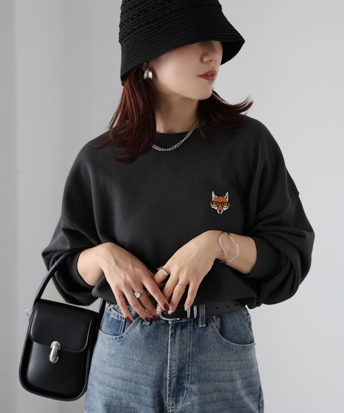 Riberry(リベリー)の「めがねキツネ胸刺繍スウェット(スウェット・レディース・チャコールグレー/オートミール・FREE)」の17枚目の写真