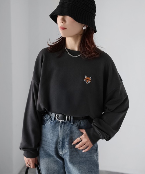 Riberry(リベリー)の「めがねキツネ胸刺繍スウェット(スウェット・レディース・チャコールグレー/オートミール・FREE)」の13枚目の写真