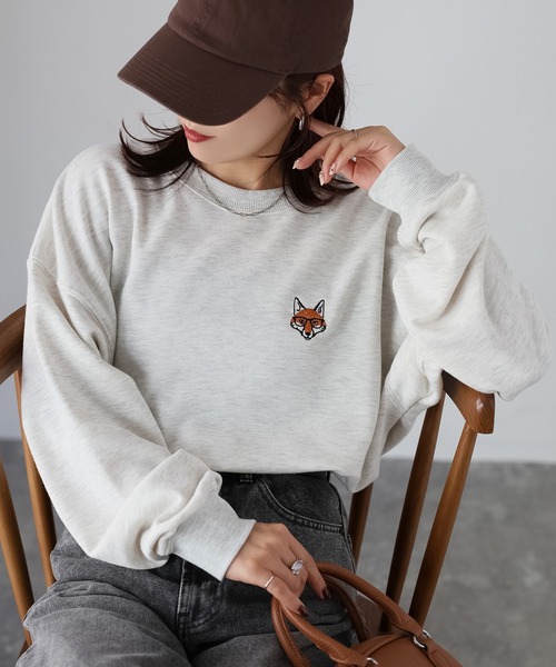 Riberry(リベリー)の「めがねキツネ胸刺繍スウェット(スウェット・レディース・チャコールグレー/オートミール・FREE)」の10枚目の写真