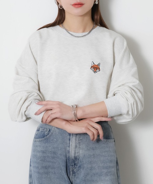 Riberry(リベリー)の「めがねキツネ胸刺繍スウェット(スウェット・レディース・チャコールグレー/オートミール・FREE)」の7枚目の写真
