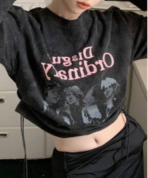 COMON+(コモンプラス)の「サイド スピンドル ギャザー プリント 長袖 Tシャツ(Tシャツ/カットソー・レディース・ブラック系・L/M)」の12枚目の写真