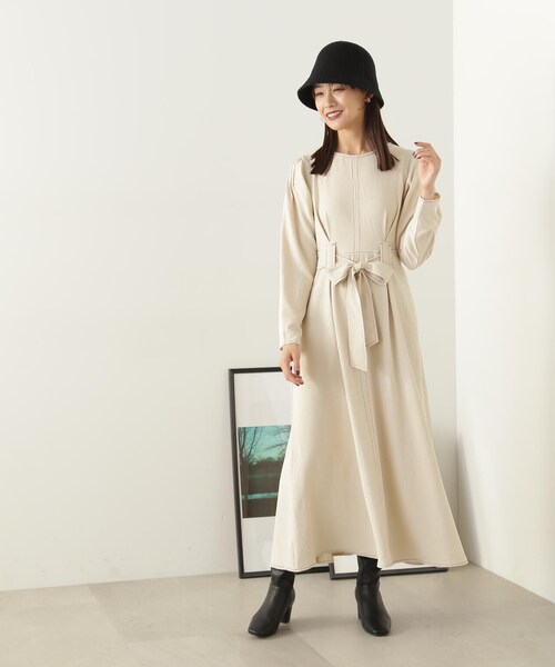 N.（N. Natural Beauty Basic）（エヌエヌナチュラルビューティーベーシック）の「ステッチループウエストタックワンピース（ワンピース・レディース・ホワイト/ブラック・MEDIUM/SMALL）」の18枚目の写真