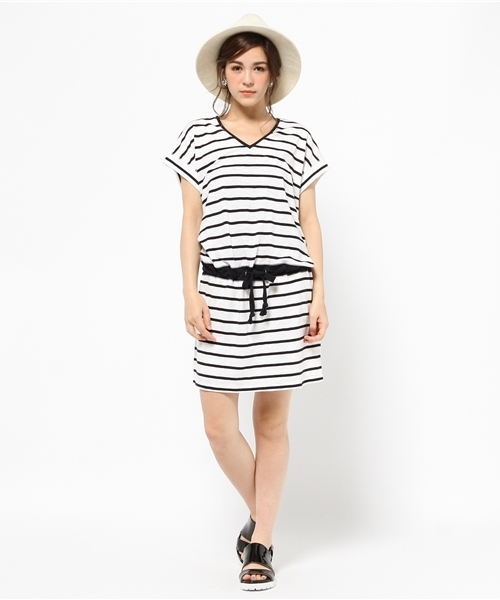 MOUSSY（マウジー）の「BLOUSING H/S OP（ワンピース・レディース・トップグレー/ダークネイビー/カーキ系・FREE）」の7枚目の写真