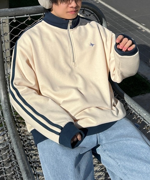 ADAMASTE（アダマスト）の「side line half zip sweat - サイド