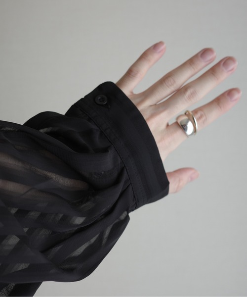 KUUUPY（クーピー）の「Shadow Stripe Sheer Shirt - シャドーストライプシアーシャツ（シャツ/ブラウス・メンズ・アイボリー/ブラック/チャコールグレー・SMALL/MEDIUM/LARGE）」の7枚目の写真