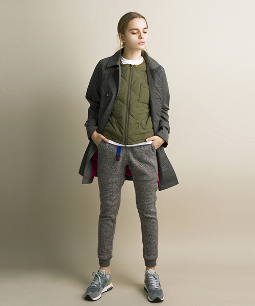 Gramicci（グラミチ）の「GRAMICCI / フリース ナロー 裾リブパンツ（その他パンツ・レディース・グレー/ネイビー・ONE SIZE）」の21枚目の写真