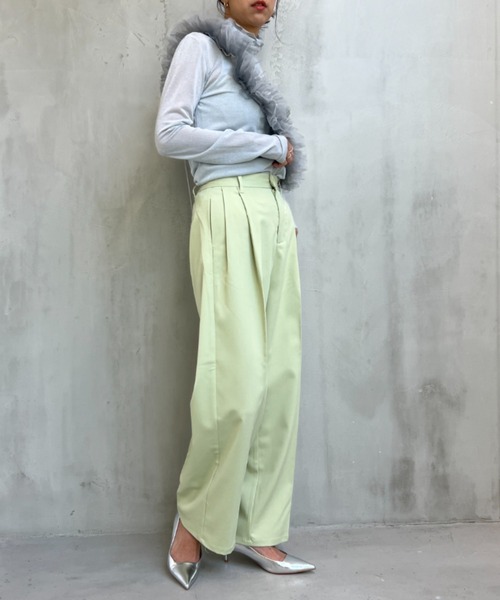 y/m（イム）の「エステルツイル2タックパンツ（その他パンツ・レディース・ブラック/アイボリー/グリーン/グレー・FREE）」の10枚目の写真