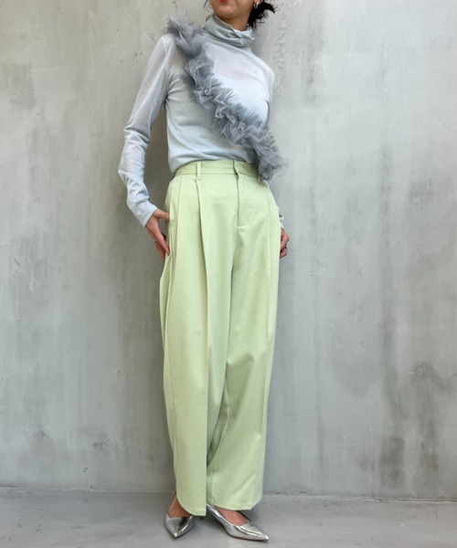y/m（イム）の「エステルツイル2タックパンツ（その他パンツ・レディース・ブラック/アイボリー/グリーン/グレー・FREE）」の9枚目の写真