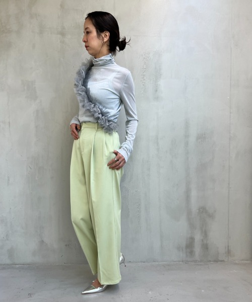 y/m（イム）の「エステルツイル2タックパンツ（その他パンツ・レディース・ブラック/アイボリー/グリーン/グレー・FREE）」の8枚目の写真