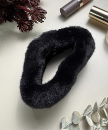 CALIFORNIA OUTFITTERS（カリフォルニア アウトフィッターズ）の「Z-2-SP-11E11 パウダーカラー フェイクファー ヘアバンス ヘアクリップ（バレッタ/ヘアクリップ）」