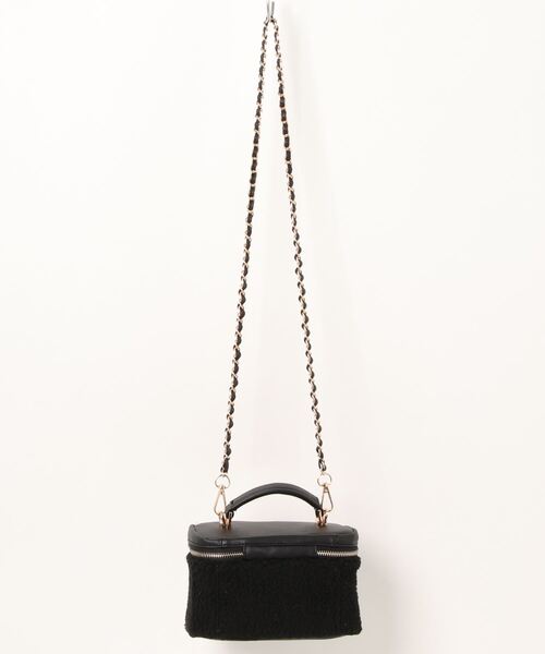 HUIT bouquet(ユイット)の「もこもこ プードル バニティ バッグ HUIT(ハンドバッグ・レディース・ブラック/モカ/アイボリー・フリー)」の20枚目の写真