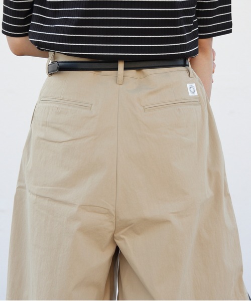 ORCIVAL(オーシバル)の「ORCIVAL/オーシバル タックショーツ TUCK SHORTS OR-E0200 CNB(その他パンツ・レディース・ベージュ/チャコールグレー・2/1)」の18枚目の写真