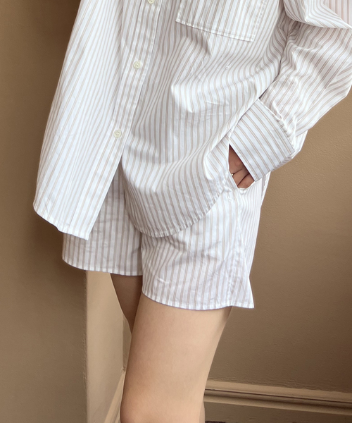 U by SPICK&SPAN(ユーバイスピックアンドスパン)の「ブロードストライプショートパンツ(その他パンツ・レディース・アイボリー/その他10・FREE)」の1枚目の写真