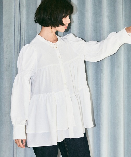 ELLEgirl（エルガール）の「パフスリーブティアードブラウス【ELLEgirl/エル ガール】（シャツ/ブラウス・レディース・ホワイト/ブラック/サックスブルー・FREE）」の5枚目の写真