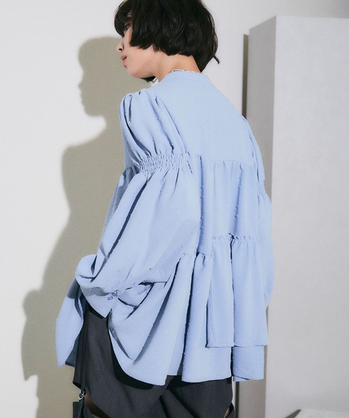 ELLEgirl（エルガール）の「パフスリーブティアードブラウス【ELLEgirl/エル ガール】（シャツ/ブラウス・レディース・ホワイト/ブラック/サックスブルー・FREE）」の21枚目の写真