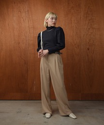 scallop shoulder tuck blouse / スカラップショルダータックブラウス