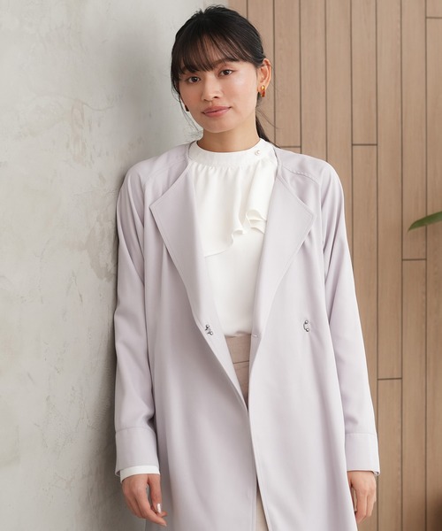 TRUDEA（トルディア）の「ノーカラーロングコート（ノーカラーコート・レディース・アイボリー/ピンクベージュ/ラベンダー・MEDIUM/LARGE）」の9枚目の写真