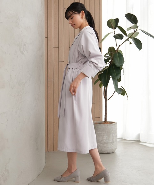TRUDEA（トルディア）の「ノーカラーロングコート（ノーカラーコート・レディース・アイボリー/ピンクベージュ/ラベンダー・MEDIUM/LARGE）」の12枚目の写真