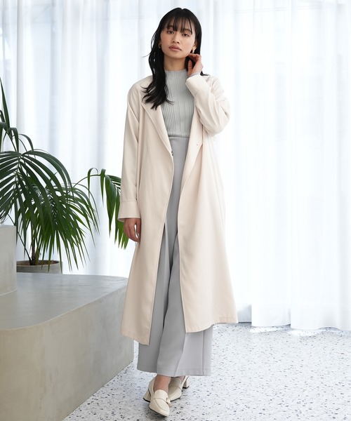 TRUDEA（トルディア）の「ノーカラーロングコート（ノーカラーコート・レディース・アイボリー/ピンクベージュ/ラベンダー・MEDIUM/LARGE）」の19枚目の写真