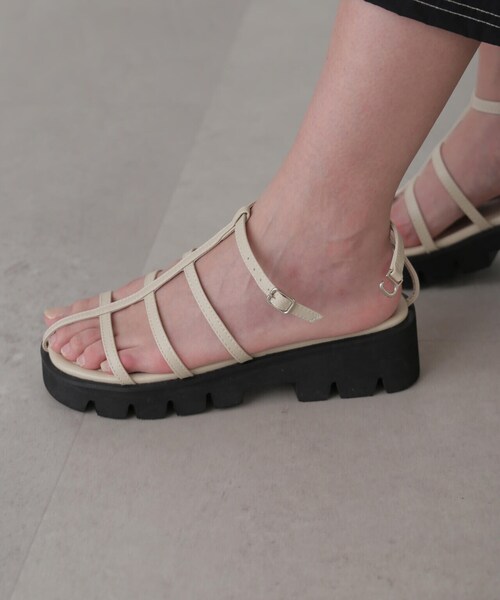 FREE'S MART（フリーズマート）の「トラックソールナローサンダル（サンダル・レディース・ホワイト/ブラック・SMALL/MEDIUM）」の22枚目の写真