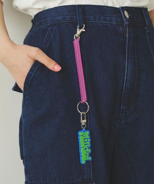MILKFED.(ミルクフェド)の「POP LOGO KEYCHAIN(キーホルダー・レディース・レッド/ピンク/ライトグリーン/ライトパープル・ONE SIZE)」の3枚目の写真