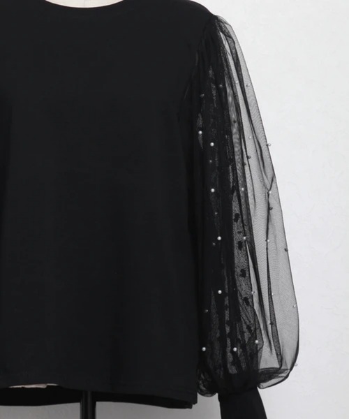 ANOTHER S(アナザーエス)の「パール付きドットチュールボリューム袖カットソー(Tシャツ/カットソー・レディース・ホワイト/ブラック・FREE)」の4枚目の写真