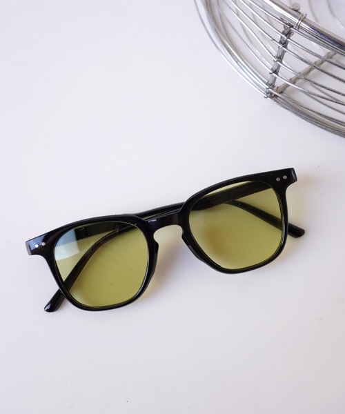 Bambin（ボンバン）の「【 Bambin / ボンバン 】 ウェリントン型 キッズ サングラス（サングラス・キッズ・ブラック/ブラック×グリーン/クリア/ホワイト/ピンク/ブラウン/イエロー×ブラック/ブラック×ライム/ブラウン系その他・FREE）」の4枚目の写真