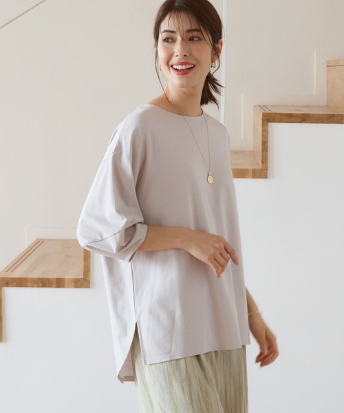 Elura(エルーラ)の「ドレスアップ袖コンプルオーバー(Tシャツ/カットソー・レディース・ホワイト/ライトグレー/ピンクベージュ/ネイビー/ブラック・MEDIUM/SMALL/LARGE/X-LARGE)」の5枚目の写真