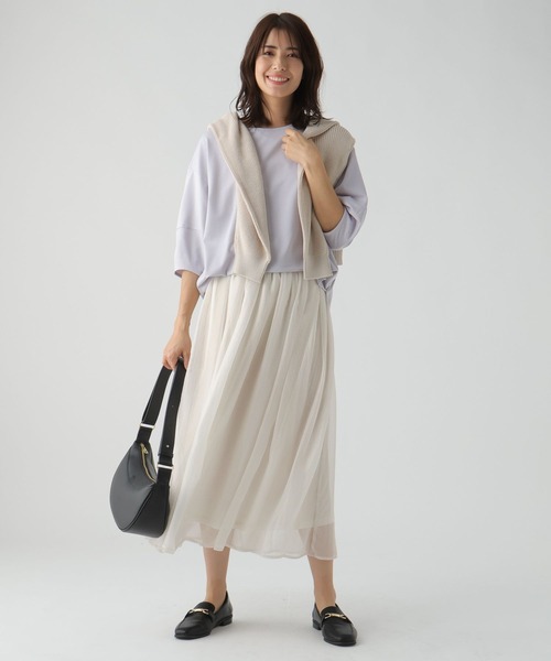 Elura(エルーラ)の「ドレスアップ袖コンプルオーバー(Tシャツ/カットソー・レディース・ホワイト/ライトグレー/ピンクベージュ/ネイビー/ブラック・MEDIUM/SMALL/LARGE/X-LARGE)」の13枚目の写真